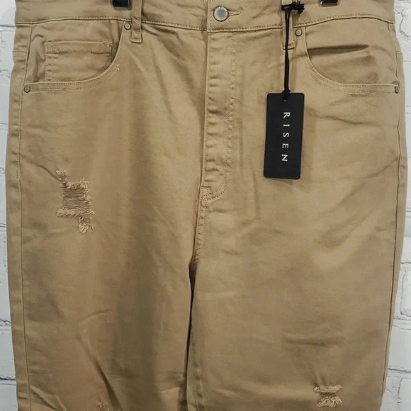 Risen Distressed Cuffed Ankle Skinny Jeans Size 2XL NWT - Picture 2 of 15